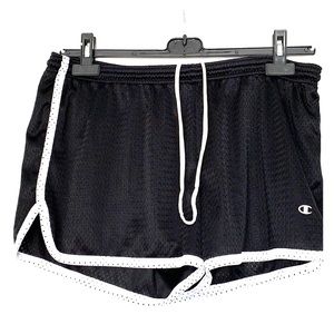 Champion hot mesh shorts. Size L.